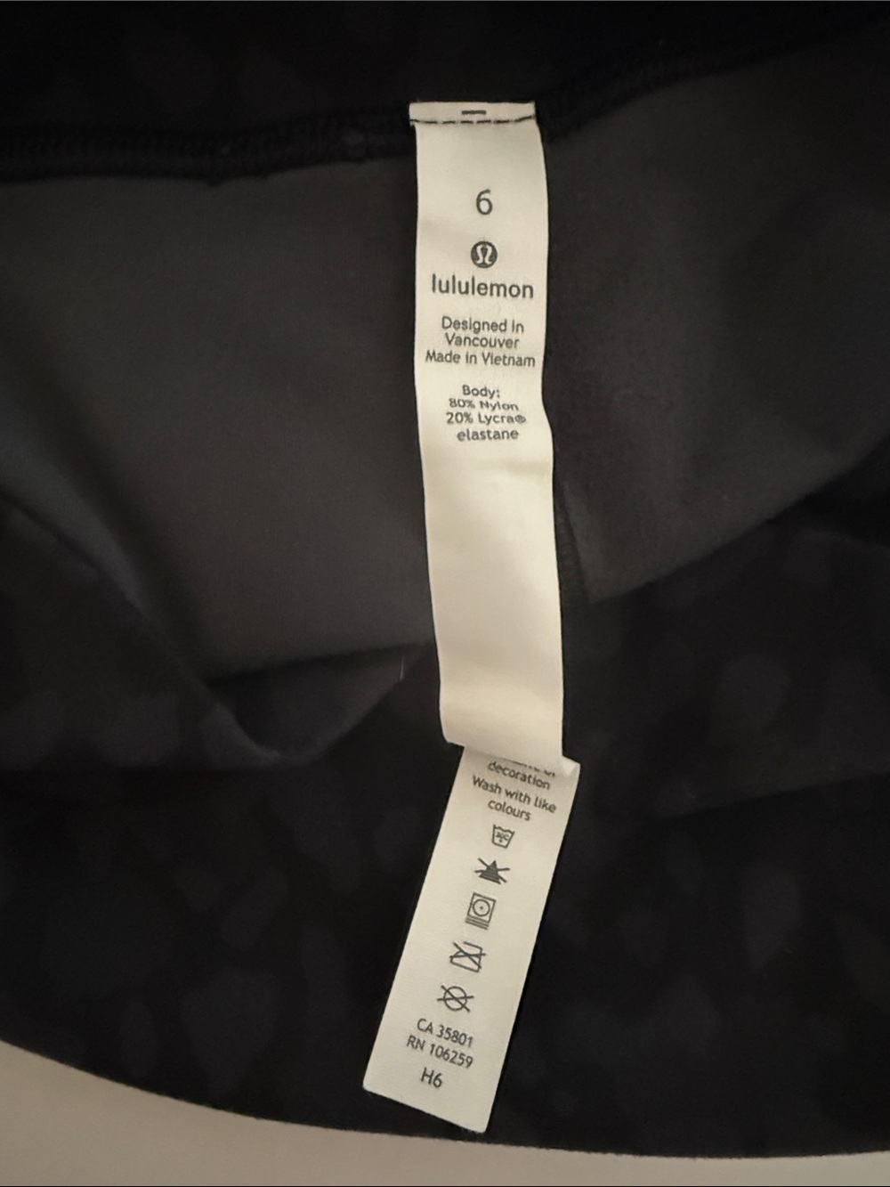lululemon athletica Align High Rise Black Charcoal Leopard Print Leggings Sz 6 - Picture 3 of 10